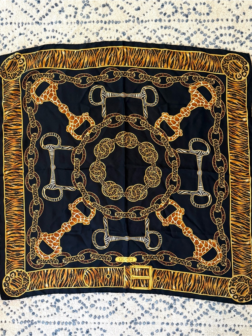 GUCCI Silk Scarf Made in Italy Animal Print Horsebit